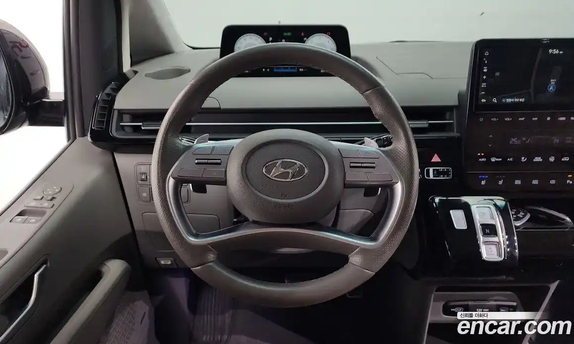 Hyundai Staria 2022 2.2 Автомат в Москве № 50123, фото 20