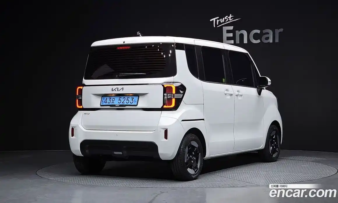 Kia Ray 2024 0.1 Автомат в Москве № 52726, фото 6