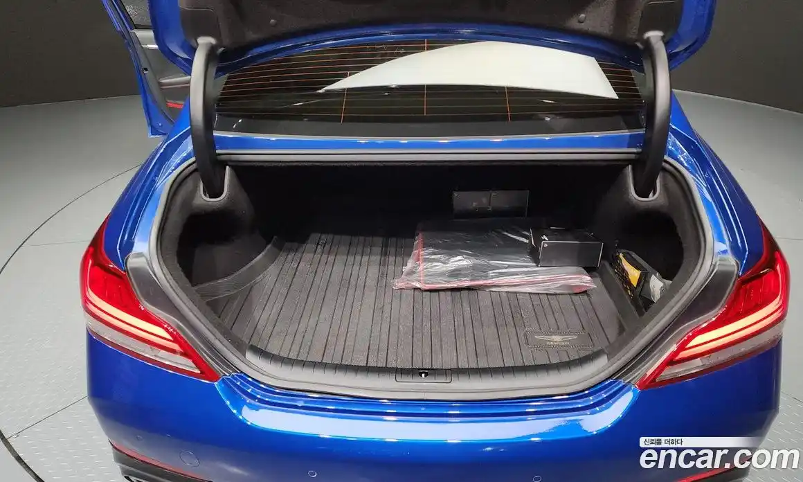 Genesis G70 2018 2.0 Автомат в Москве № 58053, фото 15