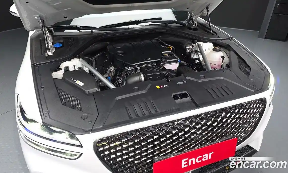 Genesis GV70 2024 2.5 Автомат в Москве № 59088, фото 16