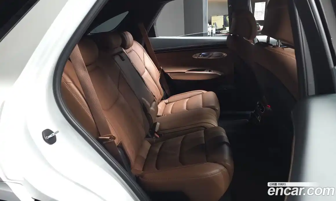 Genesis GV70 2024 2.5 Автомат в Москве № 59088, фото 4