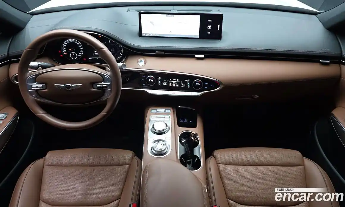 Genesis GV70 2024 2.5 Автомат в Москве № 59088, фото 6