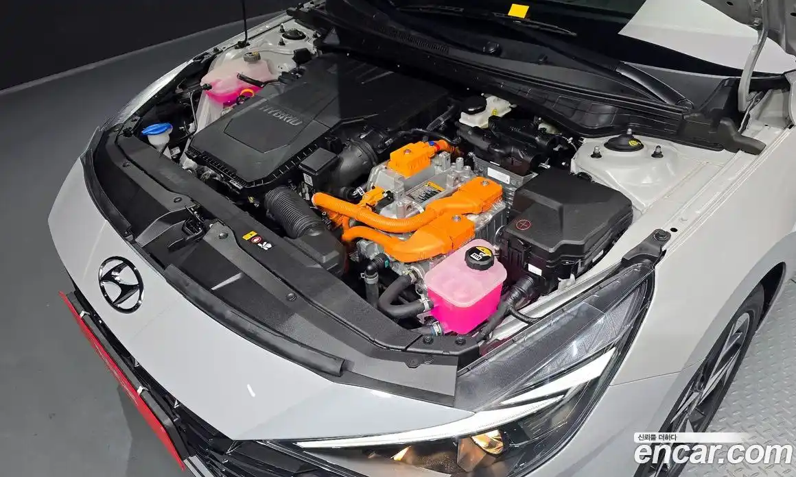 Hyundai Avante 2023 1.6 Автомат в Москве № 6096, фото 6