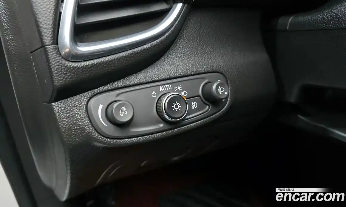 Chevrolet Trax 2018 1.4 Автомат в Москве № 65431, фото 3