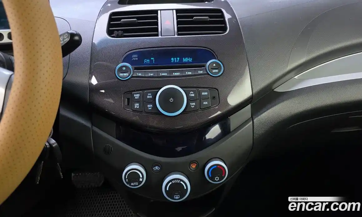 Chevrolet Spark 2012 1.0 Автомат в Москве № 82111, фото 14