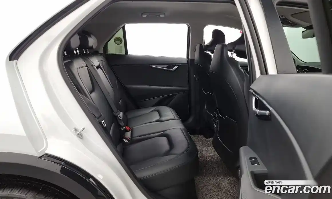 Kia Niro 2022 1.6 Автомат в Москве № 8246, фото 12