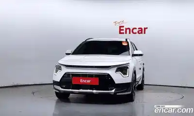 Kia Niro 2022 1.6 Автомат в Москве № 8246, миниатюра 3