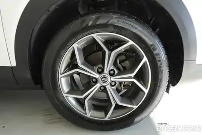 SsangYong Korando 2022 1.5 Автомат в Москве № 83154, миниатюра 5