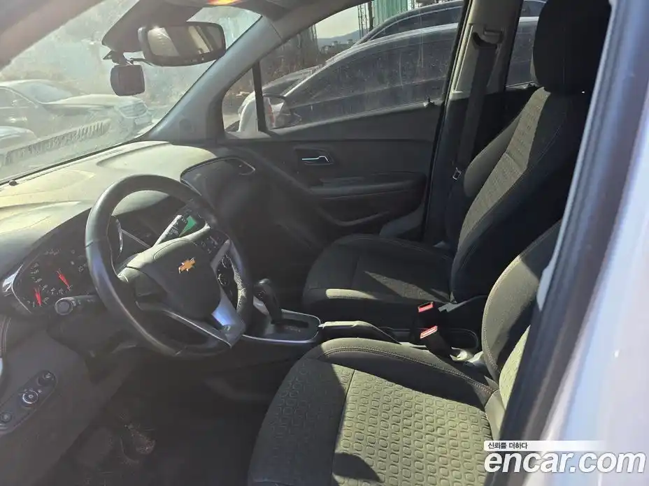 Chevrolet Trax 2017 1.4 Автомат в Москве № 98318, фото 11