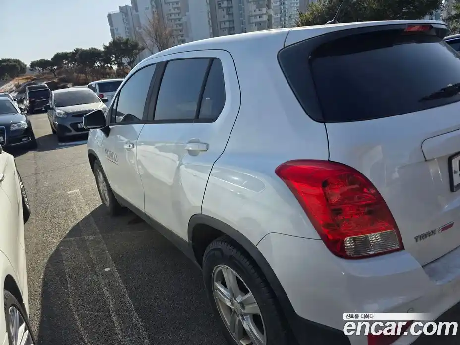 Chevrolet Trax 2017 1.4 Автомат в Москве № 98318, фото 7