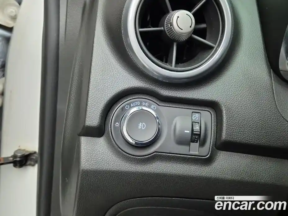 Chevrolet Trax 2016 1.4 Автомат в Москве № 105873, фото 18