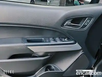 Chevrolet Colorado 2021 3.6 Автомат в Москве № 105887, миниатюра 10