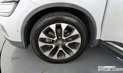 Renault QM6 2018 2.0 Автомат в Москве № 107316, миниатюра 2