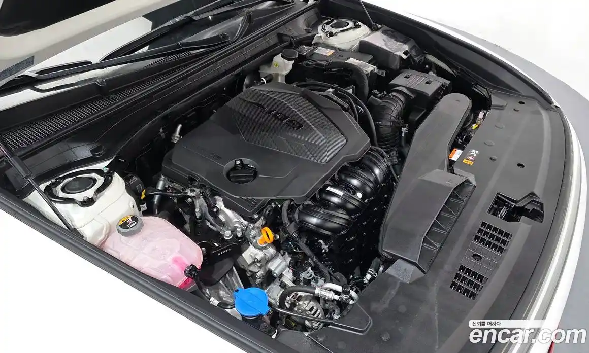 Hyundai Grandeur 2023 2.5 Автомат в Москве № 110103, фото 6