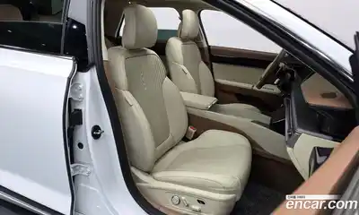 Hyundai Grandeur 2023 2.5 Автомат в Москве № 110103, миниатюра 10