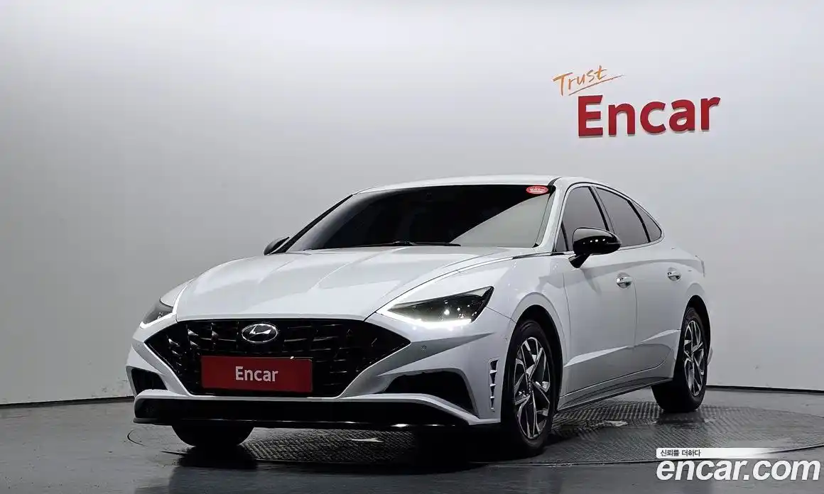 Hyundai Sonata 2022 2.0 Автомат в Москве № 111451, фото 13