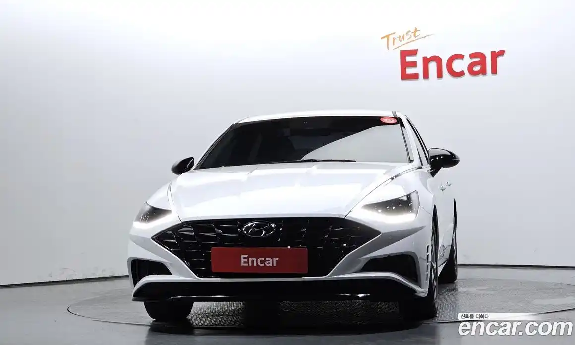 Hyundai Sonata 2022 2.0 Автомат в Москве № 111451, фото 18