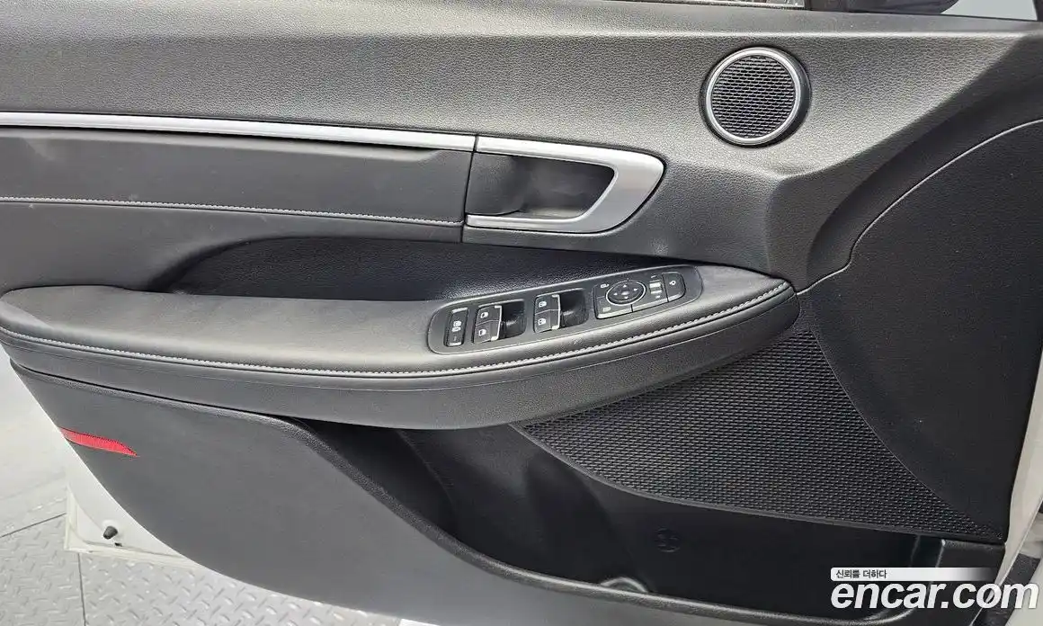 Hyundai Sonata 2022 2.0 Автомат в Москве № 111451, фото 9