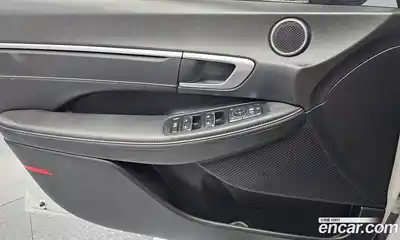 Hyundai Sonata 2022 2.0 Автомат в Москве № 111451, миниатюра 9