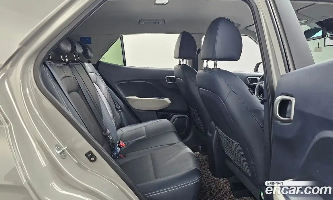 Hyundai Venue 2020 1.6 Автомат в Москве № 111930, фото 20