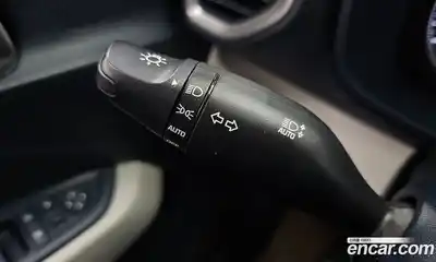 Hyundai Venue 2020 1.6 Автомат в Москве № 111930, миниатюра 3