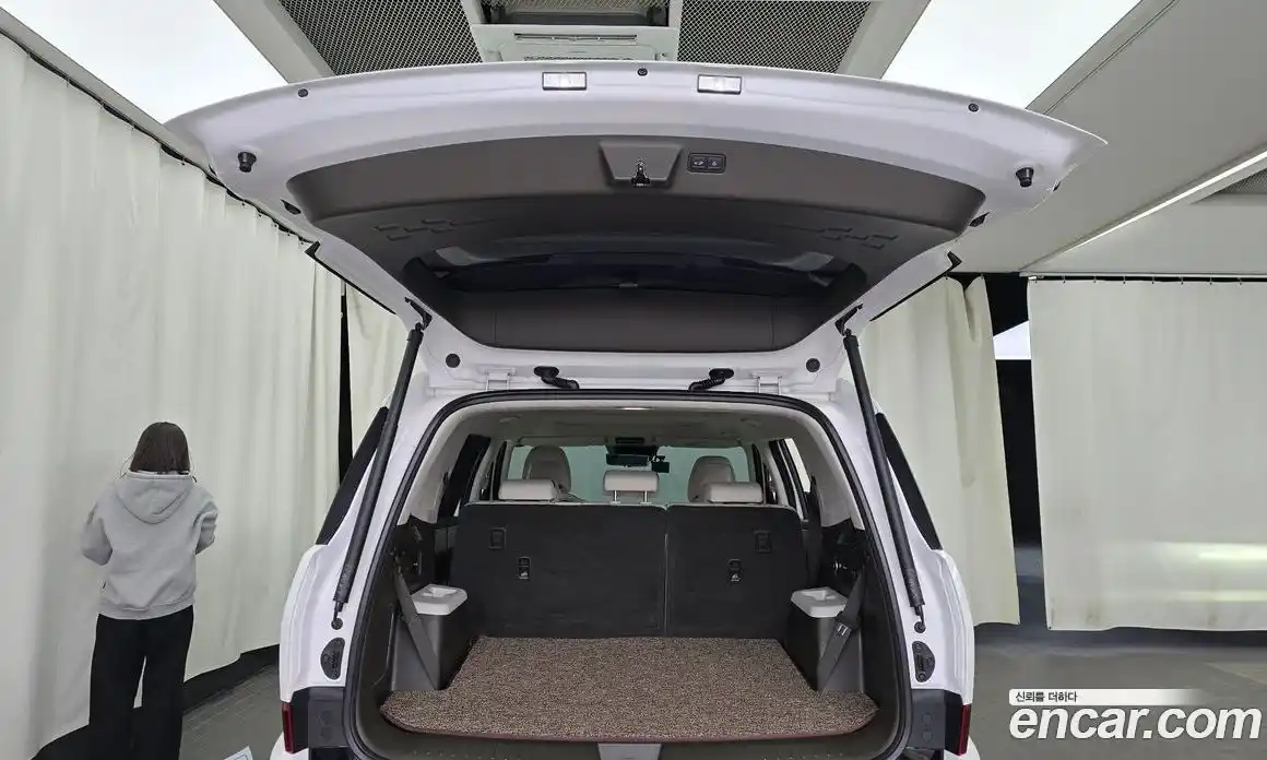 Hyundai Santa Fe 2024 1.6 Автомат в Москве № 113224, фото 11