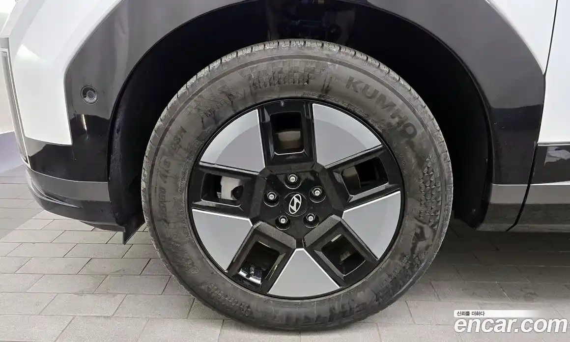 Hyundai Santa Fe 2024 1.6 Автомат в Москве № 113224, фото 5