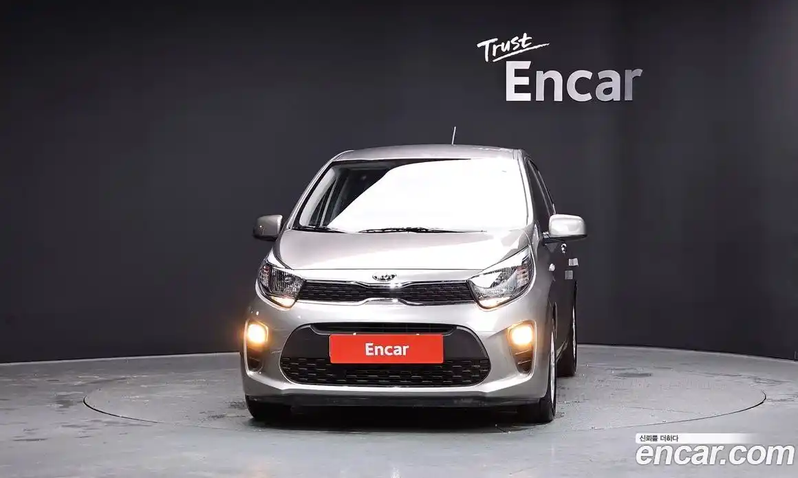 Kia Morning 2017 1.0 Автомат в Москве № 114328, фото 16