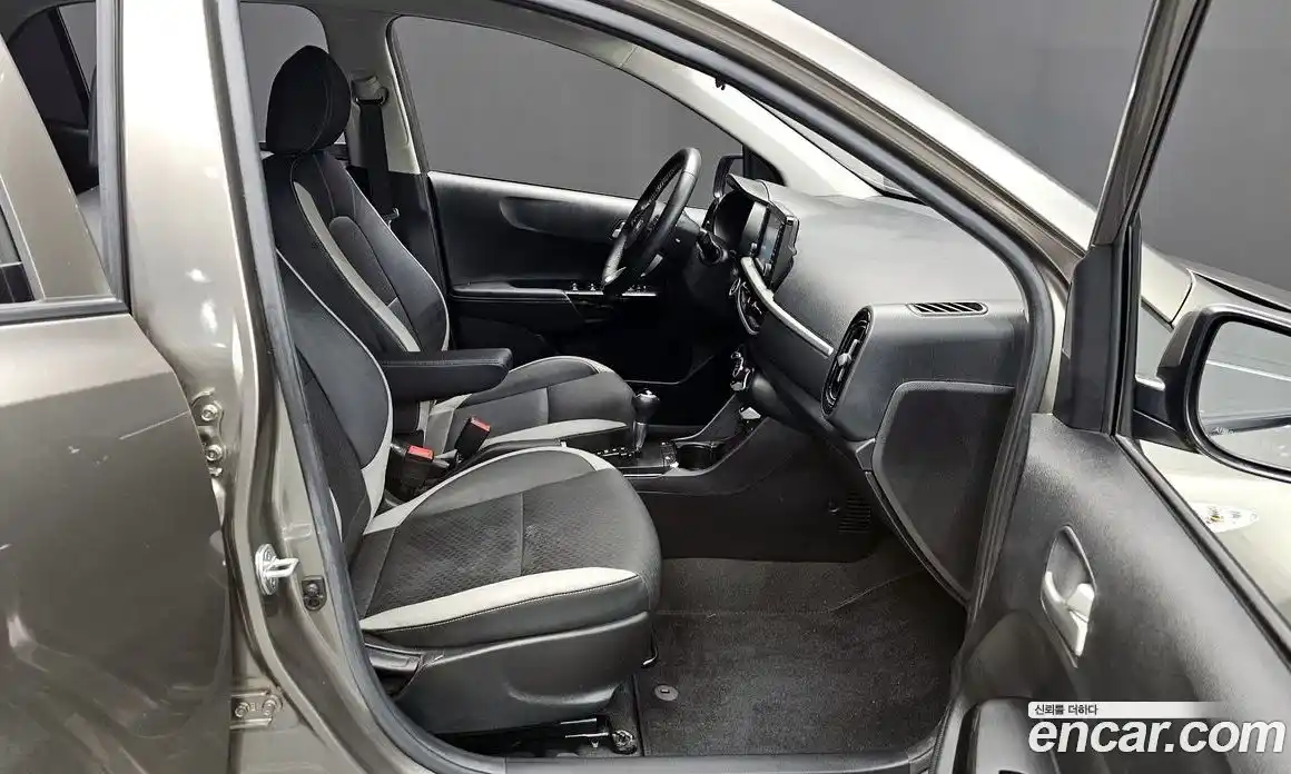 Kia Morning 2017 1.0 Автомат в Москве № 114328, фото 3