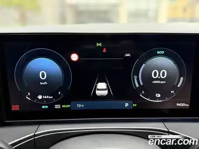 Hyundai Santa Fe 2024 1.6 Автомат в Москве № 119591, миниатюра 8