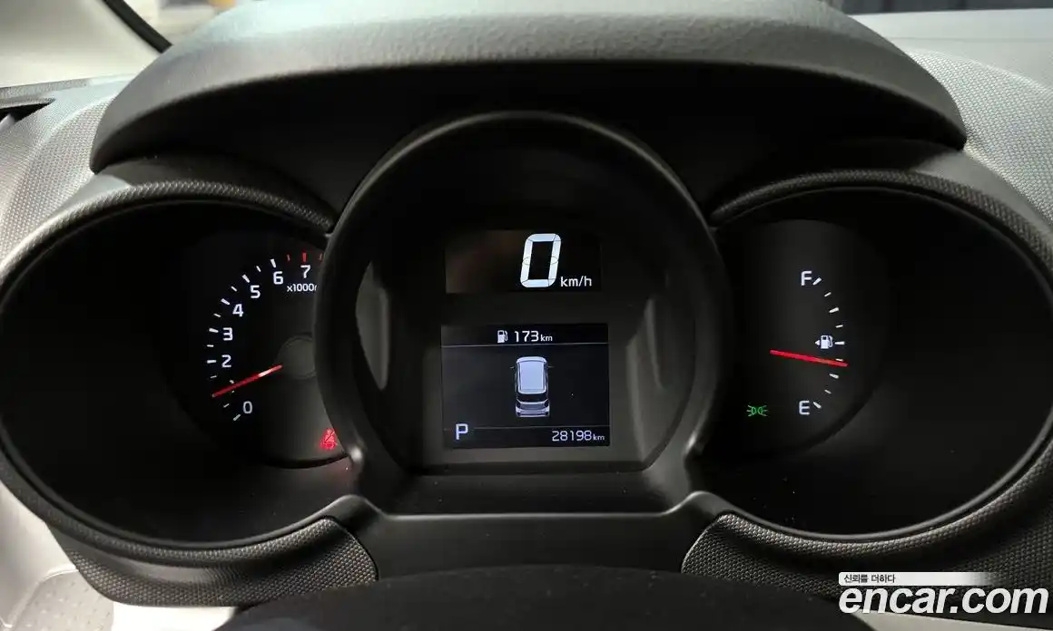 Kia Ray 2022 1.0 Автомат в Москве № 121026, фото 8