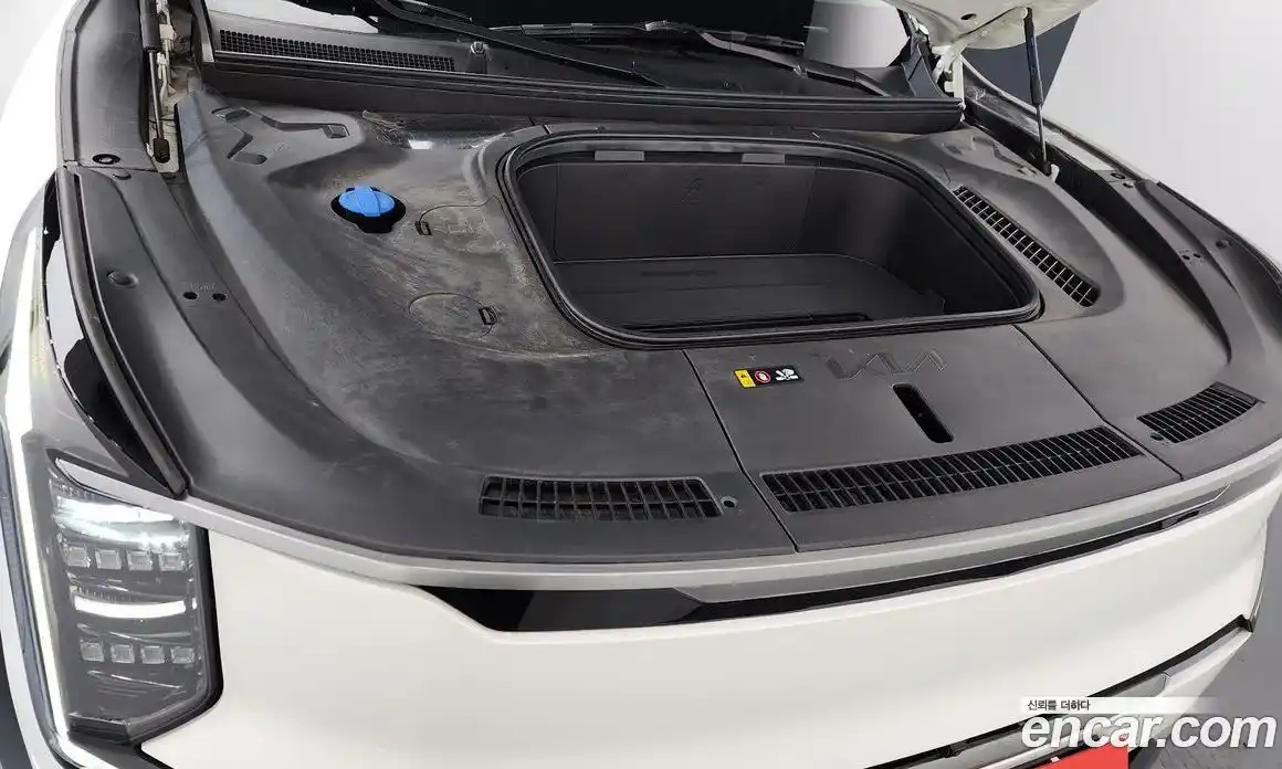 Kia EV9 2024 0.2 Автомат в Москве № 121127, фото 17