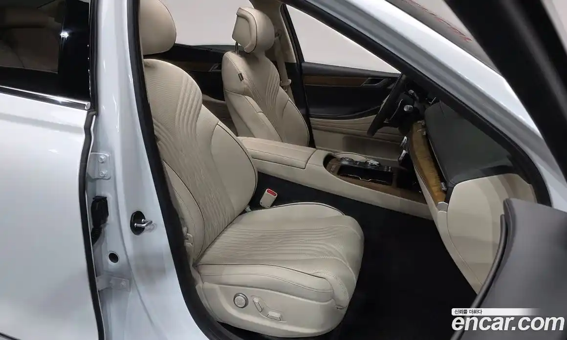 Genesis G80 2023 2.5 Автомат в Москве № 122545, фото 20