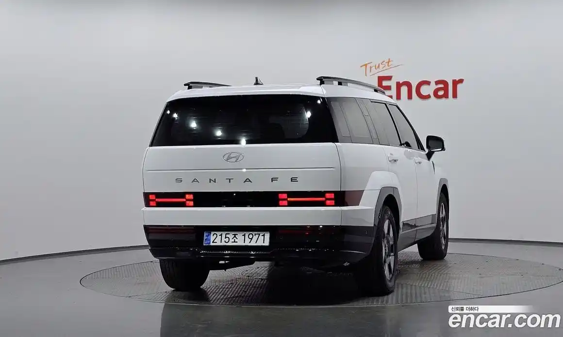 Hyundai Santa Fe 2024 1.6 Автомат в Москве № 124908, фото 3