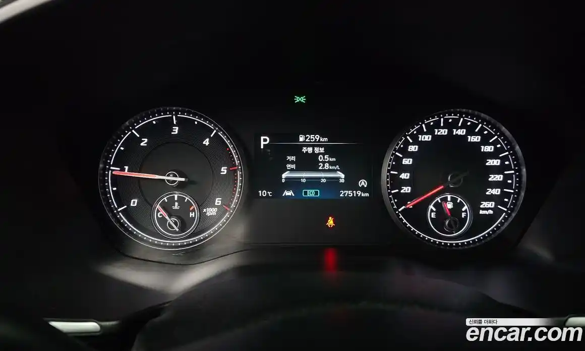 Hyundai Santa Fe 2023 2.2 Автомат в Москве № 126695, фото 12