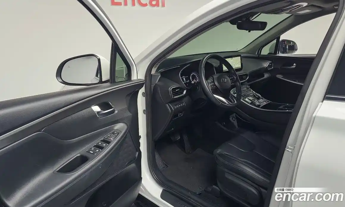 Hyundai Santa Fe 2023 2.2 Автомат в Москве № 126695, фото 20