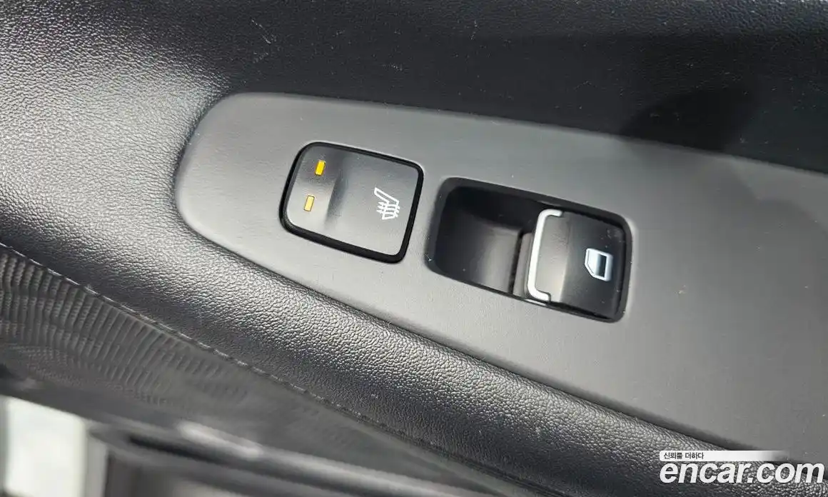 Hyundai Santa Fe 2023 2.2 Автомат в Москве № 126695, фото 4