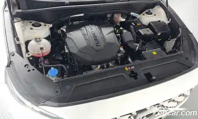 Hyundai Santa Fe 2023 2.2 Автомат в Москве № 126695, миниатюра 9