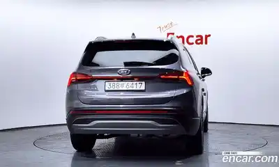 Hyundai Santa Fe 2023 2.2 Автомат в Москве № 126786, миниатюра 2