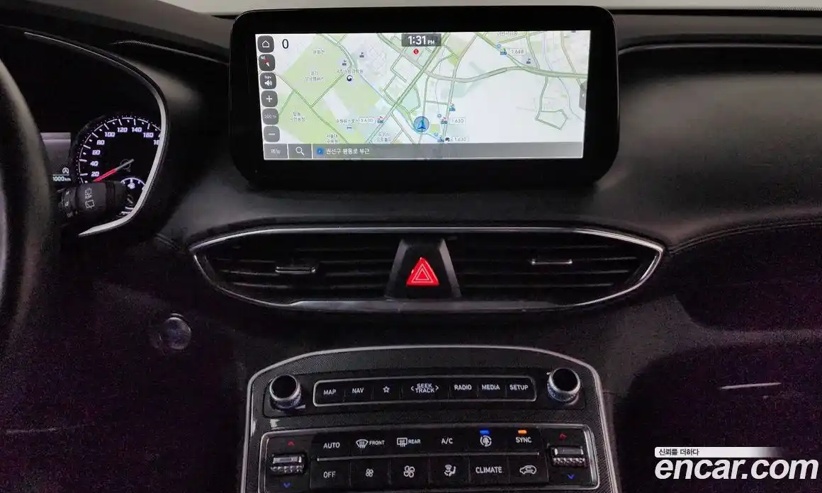 Hyundai Santa Fe 2023 2.2 Автомат в Москве № 126786, фото 3