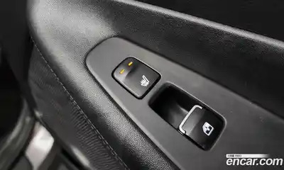 Hyundai Santa Fe 2023 2.2 Автомат в Москве № 126786, миниатюра 4