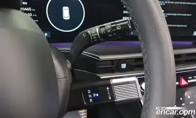 Hyundai Santa Fe 2024 2.5 Автомат в Москве № 131043, миниатюра 3