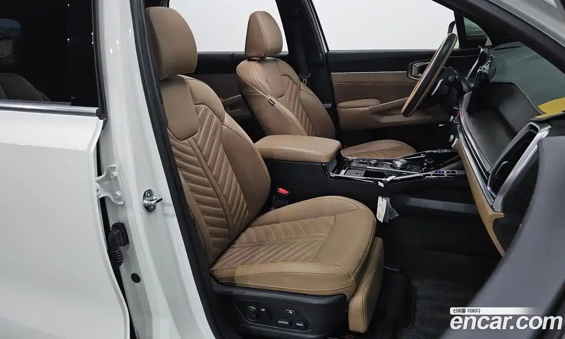 Kia Sorento 2024 1.6 Автомат в Москве № 132387, фото 20