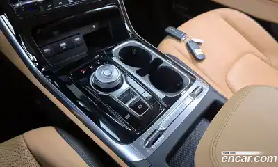 Kia Canival 2023 3.5 Автомат в Москве № 132839, миниатюра 9