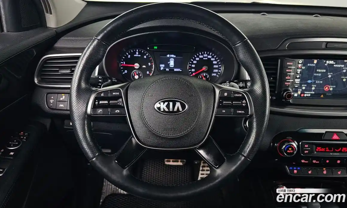 Kia Sorento 2020 2.0 Автомат в Москве № 133143, фото 19