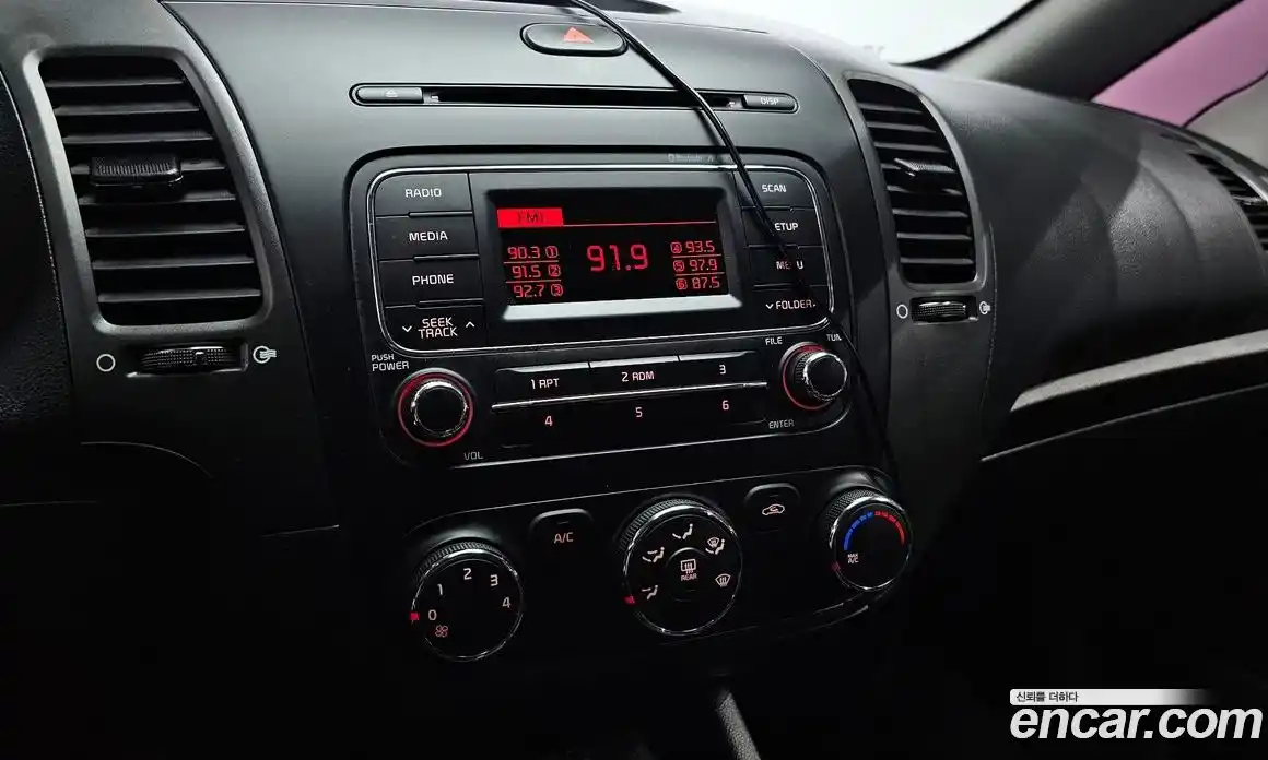 Kia K3 2015 1.6 Автомат в Москве № 133561, фото 12