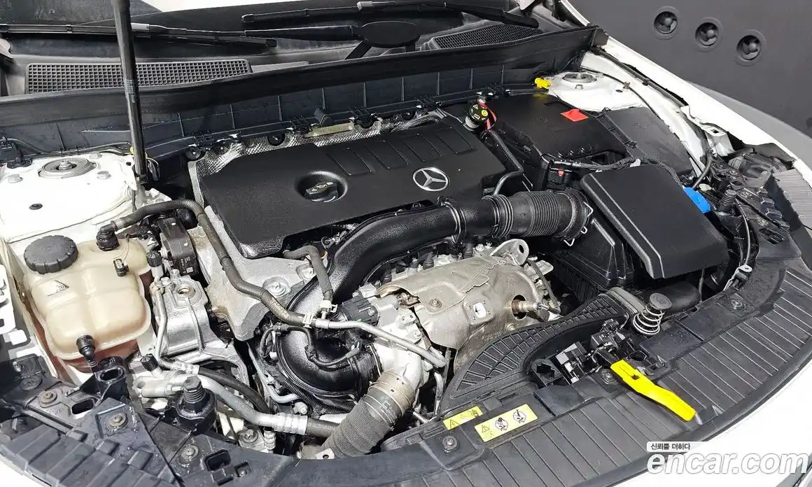 Mercedes-Benz GLB-Class 2021 2.0 Автомат в Москве № 134700, фото 6