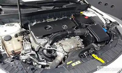 Mercedes-Benz GLB-Class 2021 2.0 Автомат в Москве № 134700, миниатюра 6