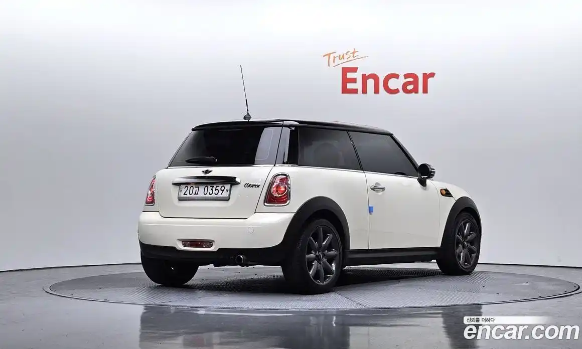 Mini Cooper 2013 1.6 Автомат в Москве № 135247, фото 17