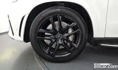 Mercedes-Benz GLE-Class 2023 3.0 Автомат в Москве № 140725, миниатюра 12